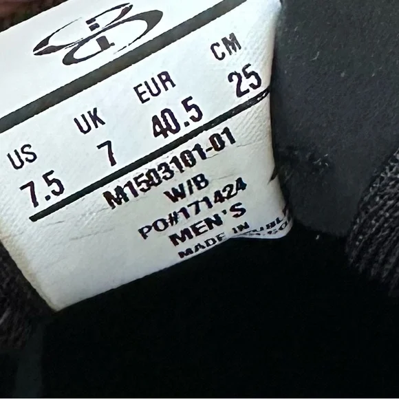 Men’s Boombah Vortx AWR White/Black/Gray Turf Shoes - Picture 7 of 7